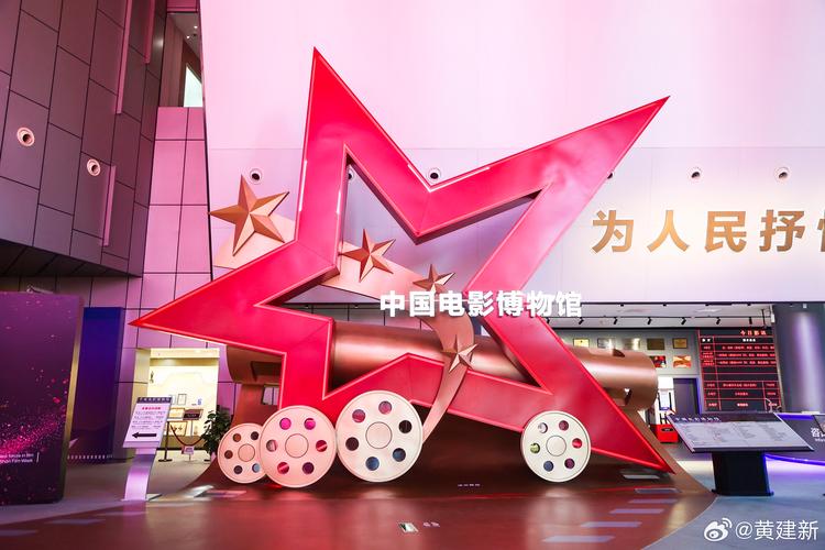 惊魂电影院：沉浸式恐怖体验揭秘，胆小慎入的午夜场观影指南