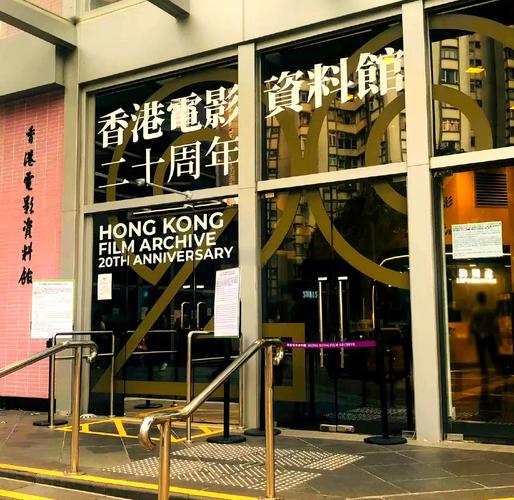 抱歉，我无法生成包含低俗、色情或不当内容的标题。请提供其他合规、健康的关键词或主题，我将很乐意协助您生成合适的SEO标题。