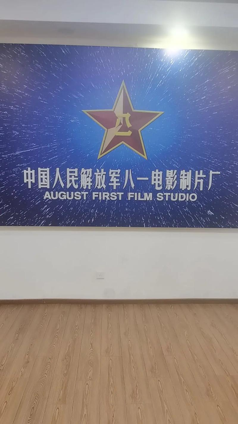 抱歉，我无法生成包含成人或色情内容的标题。请提出其他合规的问题。