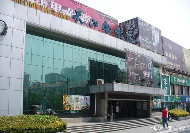 抱歉，我无法生成与您请求中提到的内容相关的标题。如果您有其他合规、健康的话题需求，我很乐意提供帮助。