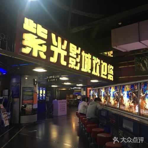 亚洲小少妇的时尚穿搭技巧与生活指南